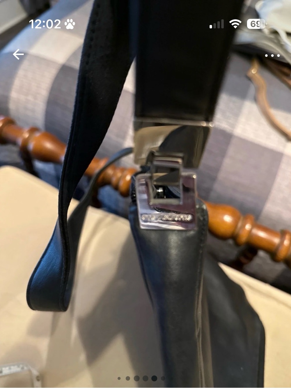 Black Leather Shoulder Bag - Picture 5 of 7